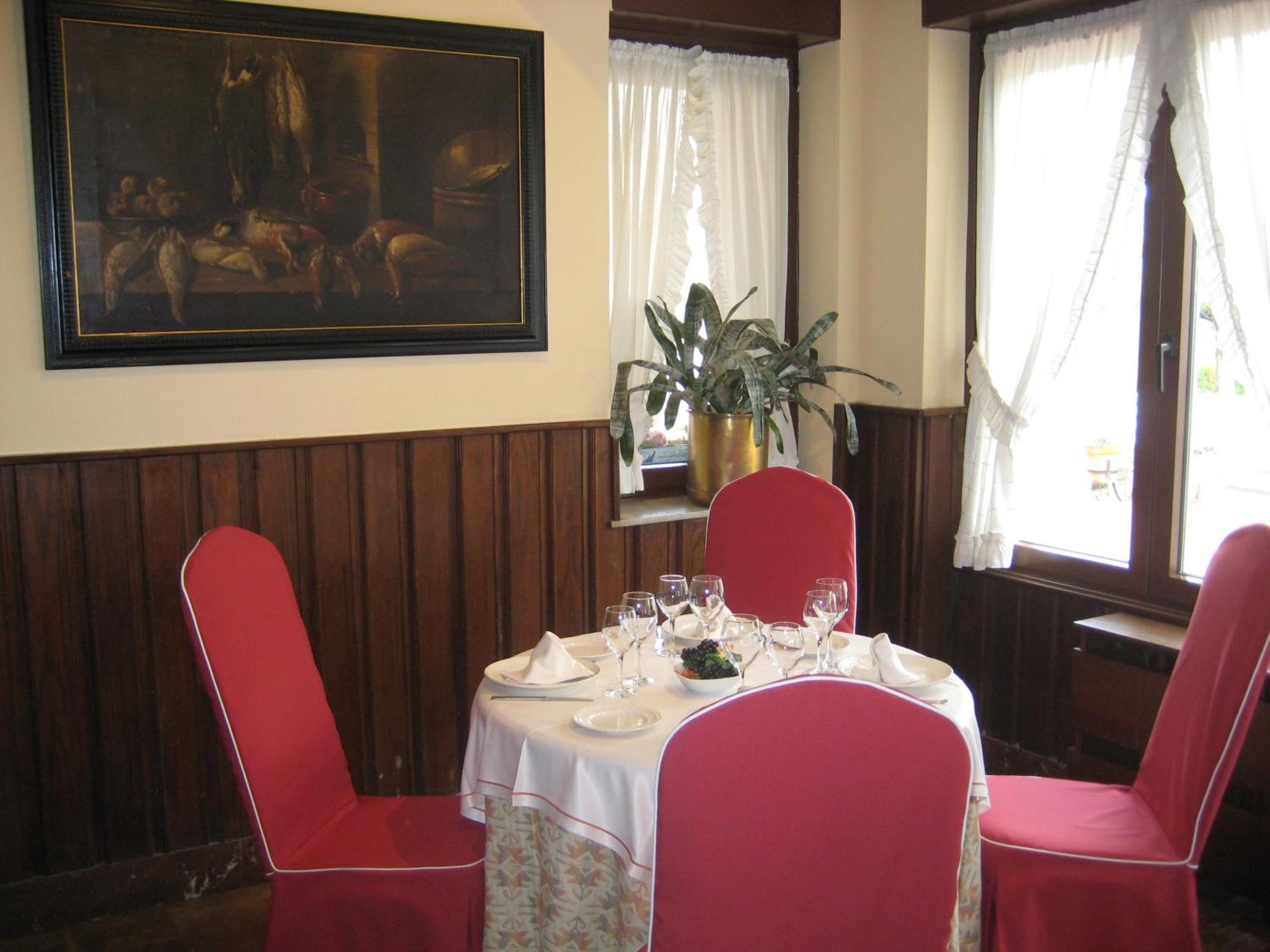 Gurutzeberri Hotel Oiartzun Buitenkant foto